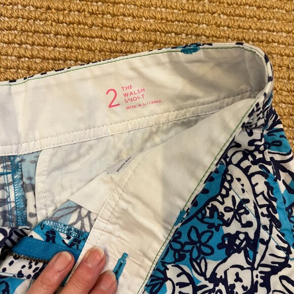 Lily Pulitzer Shorts - Picture 4 of 4